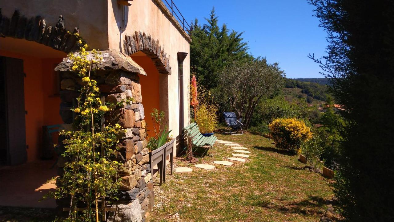 Le Chemin de Lauzières Hotel Octon Esterno foto