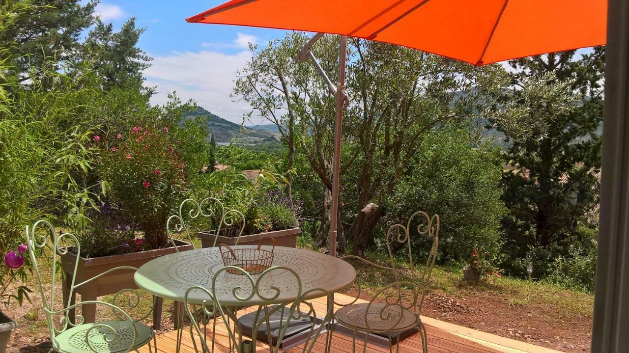 Le Chemin de Lauzières Hotel Octon Esterno foto